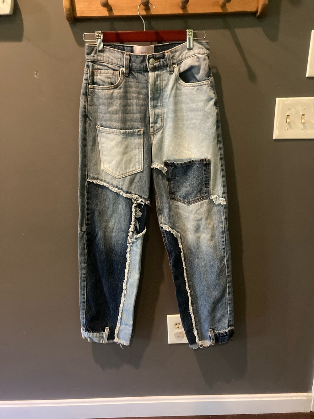 Revice size 25 distressed patchwork jeans excellent condition